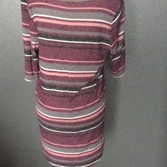 Shirt - Picture 2 of 5